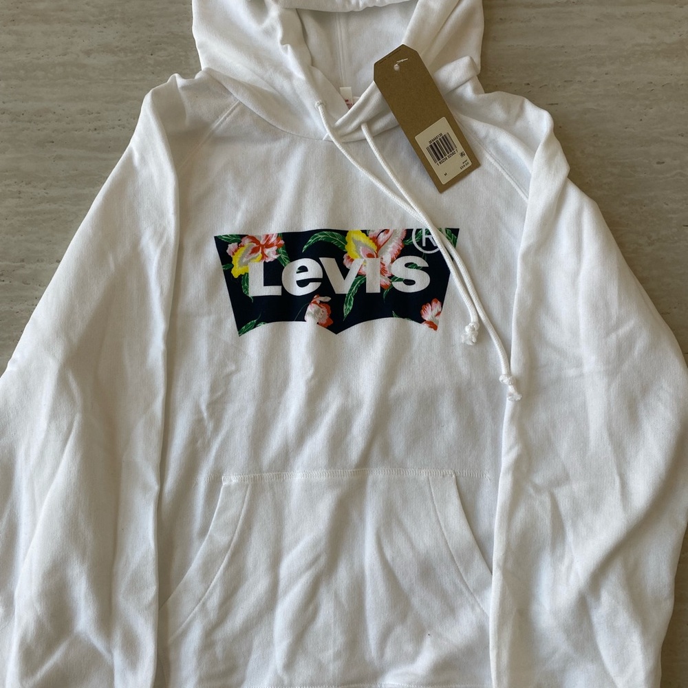 Levi’s Hoodie - Picture 2 of 4